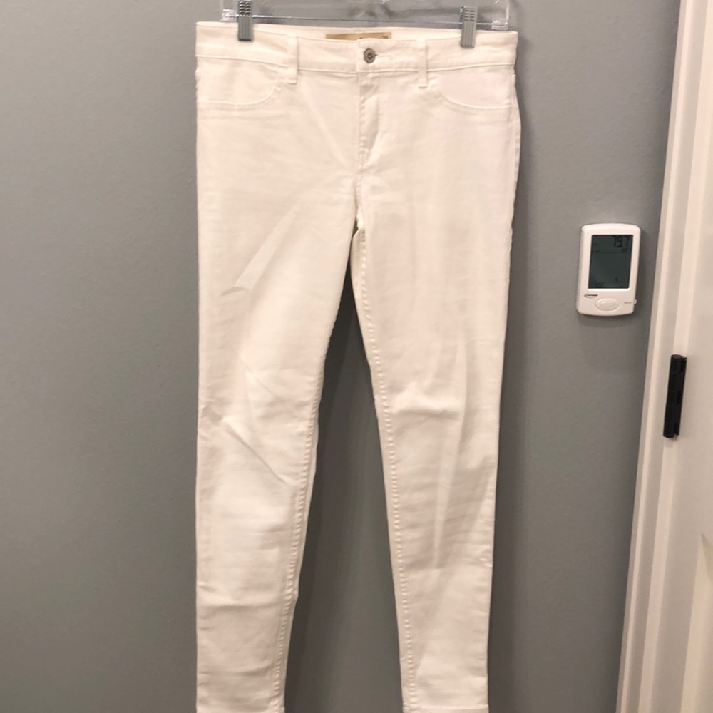 Hollister Super Skinny Jeans